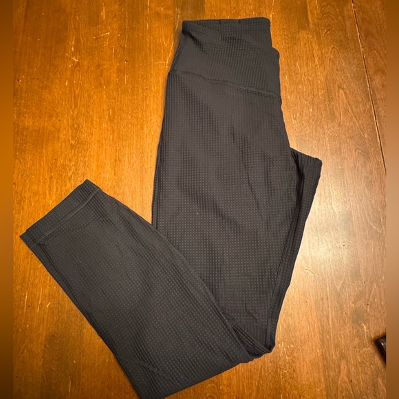 Lululemon Align V waist leggings - Picture 3 of 3